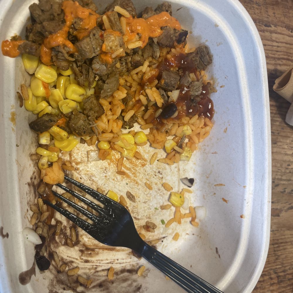 El Jefe's Taqueria - Halfway through demolishing my bowl! - Breakfast & Brunch Near Me - Cambridge, Massachusetts El Jefe's Taqueria - Halfway through demolishing my bowl! - Breakfast & Brunch Near Me - Cambridge, Massachusetts