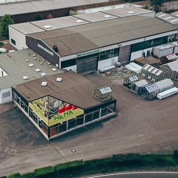 WAMA Gewächshäuser - Produktionsstätte mit Innen- und Außenausstellung - Sheds & Outdoor Storage Near Me - Herdorf, RP WAMA Gewächshäuser - Produktionsstätte mit Innen- und Außenausstellung - Sheds & Outdoor Storage Near Me - Herdorf, RP
