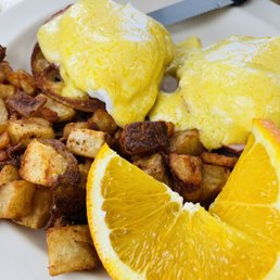 Eggs Benedict