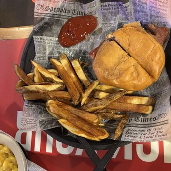 Gronks Grill & Bar - Hamburger - Burgers Near Me - Superior, Wisconsin