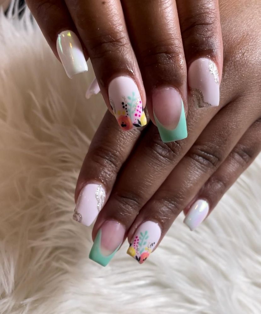 DIAMOND NAILS & LASH Updated September 2024 4719 Kirkwood Hwy