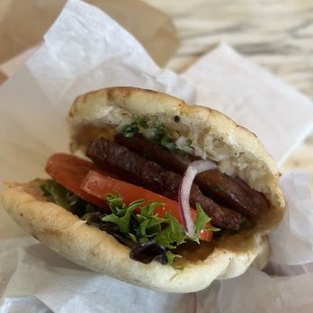 Nili - BLT - Cafes Near Me - Brooklyn, New York