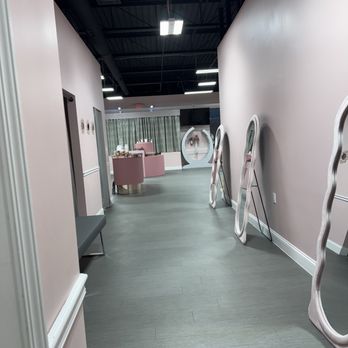 RKALLIZ Cosmetics - Hair Salons Near Me - Dearborn, Michigan RKALLIZ Cosmetics - Hair Salons Near Me - Dearborn, Michigan