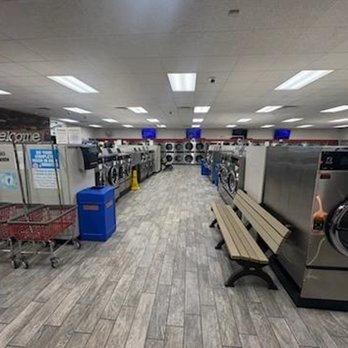WASHING WELL LAUNDRY SERVICES - Updated May 2026 - 16 Photos - 4149 Windsor  Spring Rd, Hephzibah, Georgia - Laundromat - Phone Number