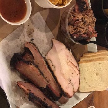 Stiles Switch BBQ & Brew - Brisket, turkey, pulled pork, and mac and Mac & Cheese - Barbeque Near Me - Austin, Texas