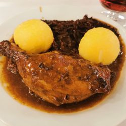 IKEA - Entenkeule mit Rotkohl und 2 Klöße (EUR 11,95/Stand Dezember 2024)