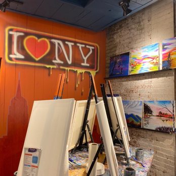 Muse Paintbar - Tribeca - Paint & Sip Near Me - New York, New York