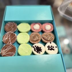 Hank's Cheesecakes - Pick your own mini assortment (dozen). Double Chocolate, Key Lime, Strawberry, Chocolate Chip and German Cake.