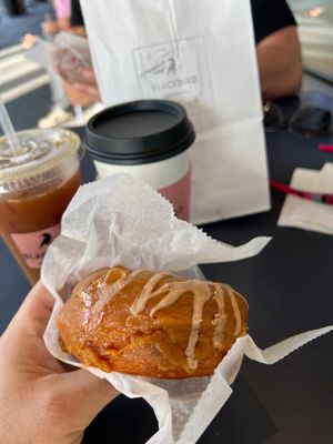 Blackbird Doughnuts Beacon Hill by null