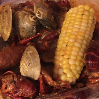 Bistro SouthEast - Crawfish and clams - Asian Fusion Near Me - Philadelphia, Pennsylvania