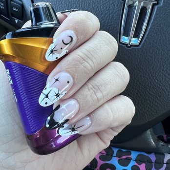The Nail Shoppe - Nail art - Nail Salons Near Me - Bradenton, Florida