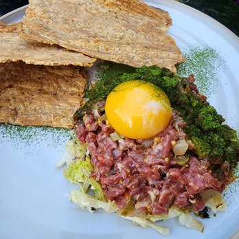 Peerless Restaurant & Bar - Beef tartare - New American Near Me - Ashland, Oregon