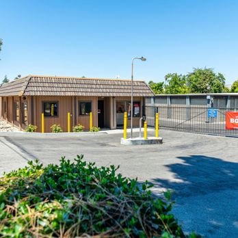 Golden Wheel Self Storage - Entrance - Self Storage Near Me - San Jose, California Golden Wheel Self Storage - Entrance - Self Storage Near Me - San Jose, California