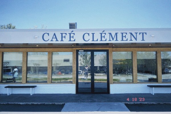 Café Clément by null
