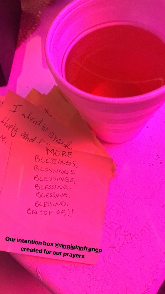 HIPPIE HAVEN 22 Photos 450 NW 71st St, Miami, Florida Spiritual