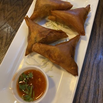 Rangoon Burmese Kitchen - Samusa - Burmese Near Me - Honolulu, Hawaii