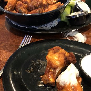 Shenanigans Sports Pub - Best chicken wings , hummm. So good - Sports Bars Near Me - Dania Beach, Florida