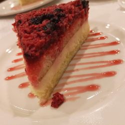 Cardinal Golf Club - Berry cake.