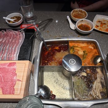 Haidilao Hot Pot - Hot Pot Near Me - Tukwila, Washington