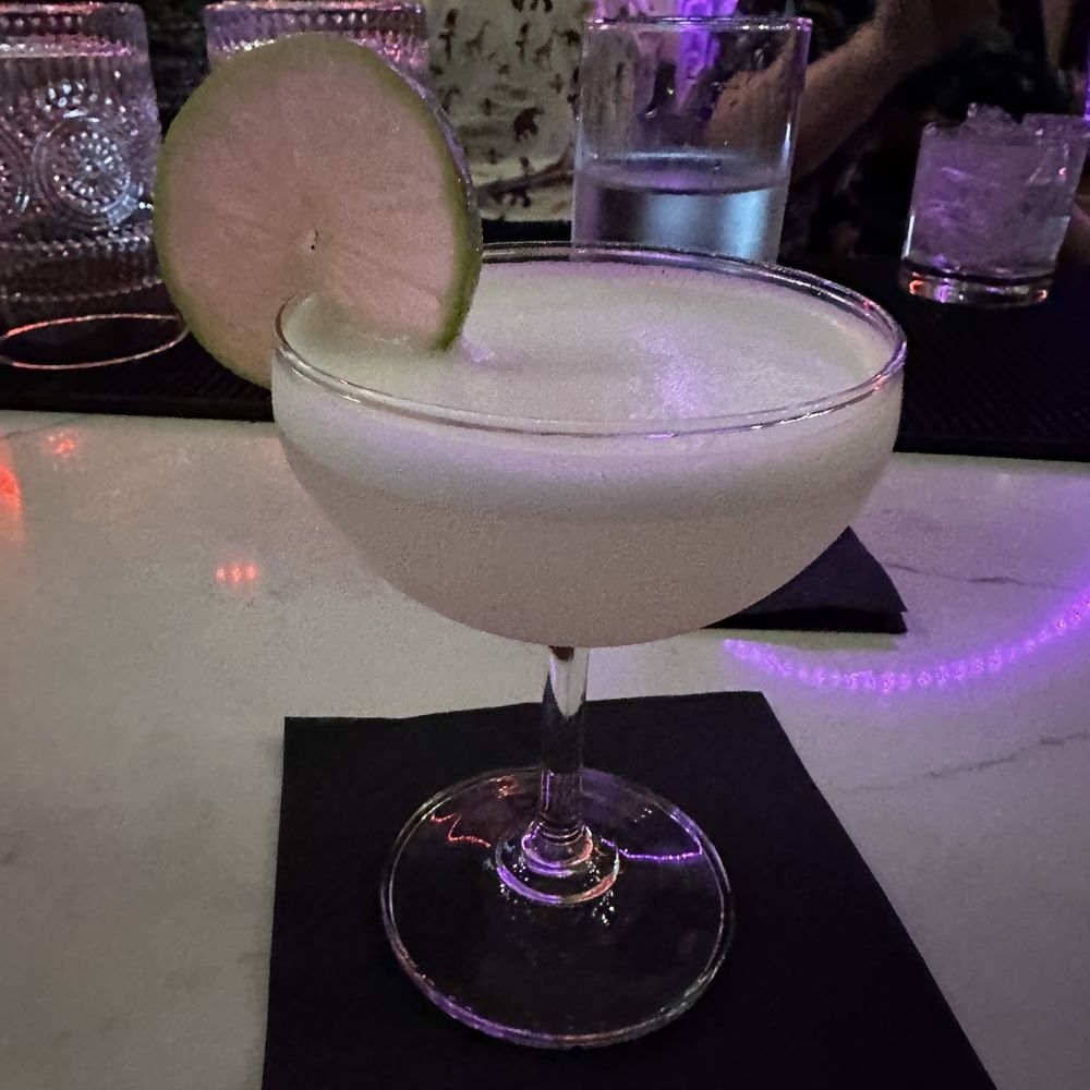 V Pizza + Flask & Cannon - Nonalcoholic Gimlet - Pizza Near Me - St. Augustine, Florida V Pizza + Flask & Cannon - Nonalcoholic Gimlet - Pizza Near Me - St. Augustine, Florida