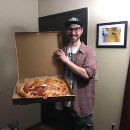 Riley, with my pizza! Riley, with my pizza!