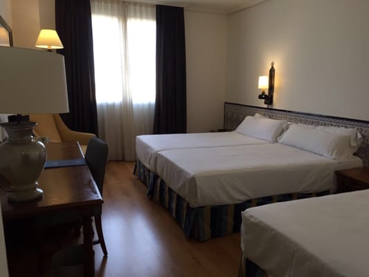 Hotel Hesperia Córdoba by null