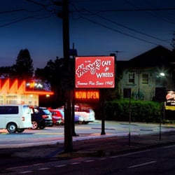 Harry's Cafe de Wheels - Tempe