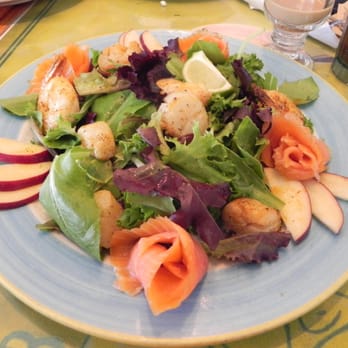 Banana Cafe - A beautiful salad. - French Near Me - Key West, Florida Banana Cafe - A beautiful salad. - French Near Me - Key West, Florida