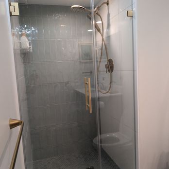 Pacific Custom Glass - Glass & Mirrors Near Me Pacific Custom Glass - Glass & Mirrors Near Me