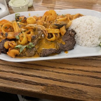 Ceviche Palace - Churrasco with seafood sauce. Looks awesome tastes ew. - Peruvian Near Me - Bridgeport, Connecticut