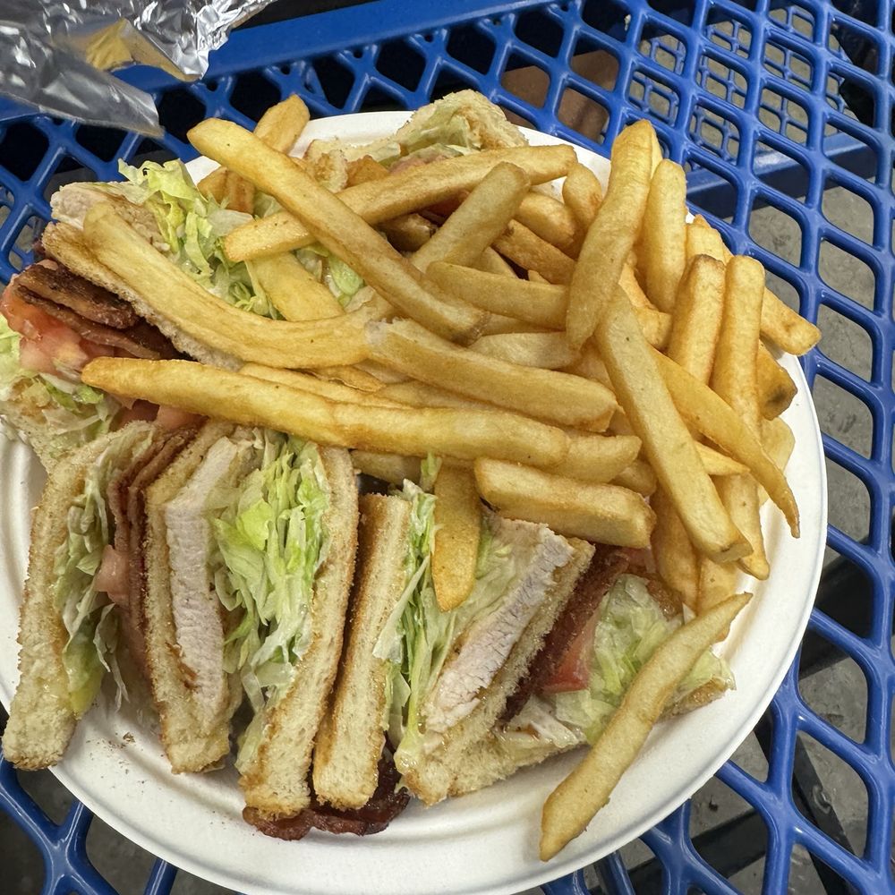 George's Drive-In - American Near Me - Riverside, California George's Drive-In - American Near Me - Riverside, California