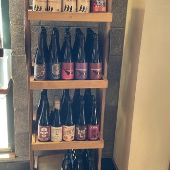 Deschutes Brewery Tasting Room - Drinks - Breweries Near Me - Bend, Oregon