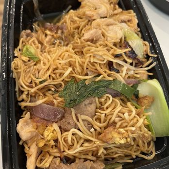 Dumpling Crown - Hong Kong Style Chow Mein - Chinese Near Me - Smyrna, Georgia Dumpling Crown - Hong Kong Style Chow Mein - Chinese Near Me - Smyrna, Georgia