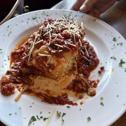Moretti's Ristorante and Pizzeria - Milehigh Mile High Lasagna