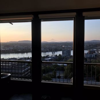 Harrison Tower - Mt. Hood - Apartments Near Me - Portland, Oregon