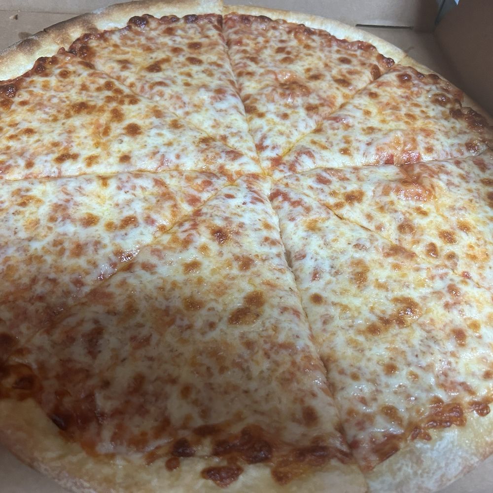 New Ney York Style Cheese Thin Crust Pizza New Ney York Style Cheese Thin Crust Pizza