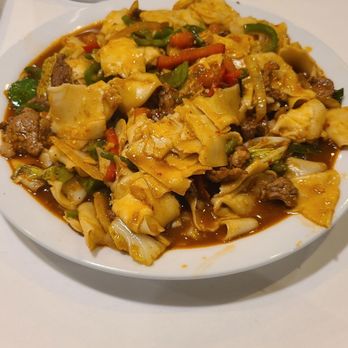 Tarim Garden - Lamb chow mein thick cut noodles - Halal Near Me - Santa Clara, California Tarim Garden - Lamb chow mein thick cut noodles - Halal Near Me - Santa Clara, California