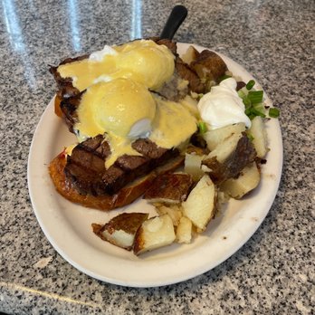 Sax's Joint - Tri tip - Breakfast & Brunch Near Me - Petaluma, California Sax's Joint - Tri tip - Breakfast & Brunch Near Me - Petaluma, California