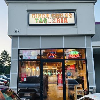 Cinco Chiles Taqueria - Mexican Near Me - Natick, Massachusetts