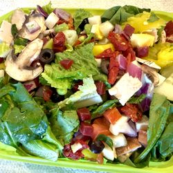 Small salad to-go
