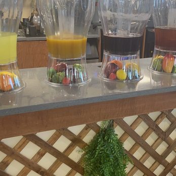 Silk Cafe - Coffee & Tea Near Me - Paterson, New Jersey