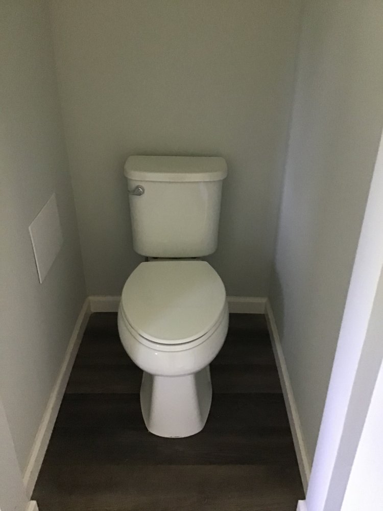 Slide of 24/7 Home Pros