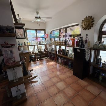 Santos Destilados - Beer, Wine & Spirits Near Me - Cabo San Lucas, BCS