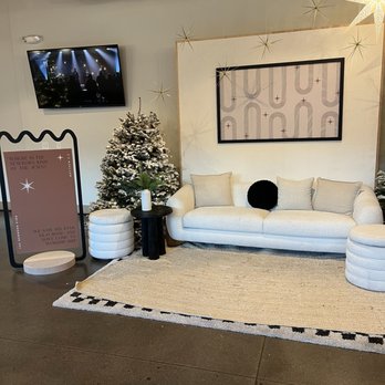 The Shoreline Church - Festive decor and photo areas - Churches Near Me - San Clemente, California