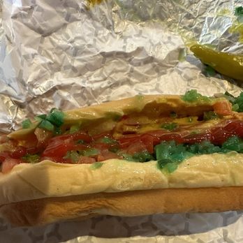 RJ Grunts - Chicago Hotdog - Sandwiches Near Me - Chicago, Illinois RJ Grunts - Chicago Hotdog - Sandwiches Near Me - Chicago, Illinois
