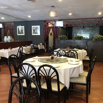 Sichuan Style Restaurant - Interior - Szechuan Near Me - Berkeley, California Sichuan Style Restaurant - Interior - Szechuan Near Me - Berkeley, California