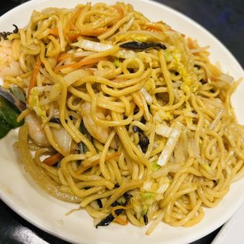 DASHI Sichuan Kitchen & Bar - Shrimp Lo Mein - Szechuan Near Me - San Antonio, Texas DASHI Sichuan Kitchen & Bar - Shrimp Lo Mein - Szechuan Near Me - San Antonio, Texas