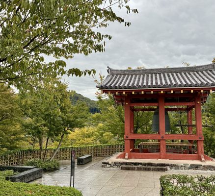 Byōdo-in Temple by null