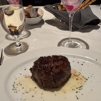 Ocean Prime - Filet Mignon (8oz) - Seafood Near Me - Boston, Massachusetts