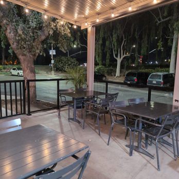 VIP’s Cafe Restaurant - Patio dining - Breakfast & Brunch Near Me - Murrieta, California